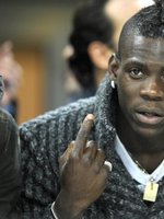 Mario Balotelli nude photo