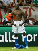 Mario Balotelli nude photo