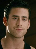 Oliver Jackson-Cohen nude photo