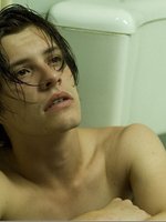 Xavier Samuel nude photo