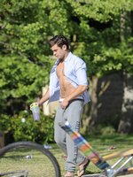 Zac Efron nude photo