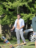 Zac Efron nude photo