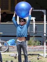 Zac Efron nude photo