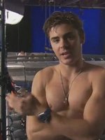 Zac Efron nude photo