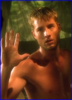 Justin Hartley nude photo