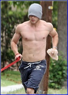 Kellan Lutz nude photo